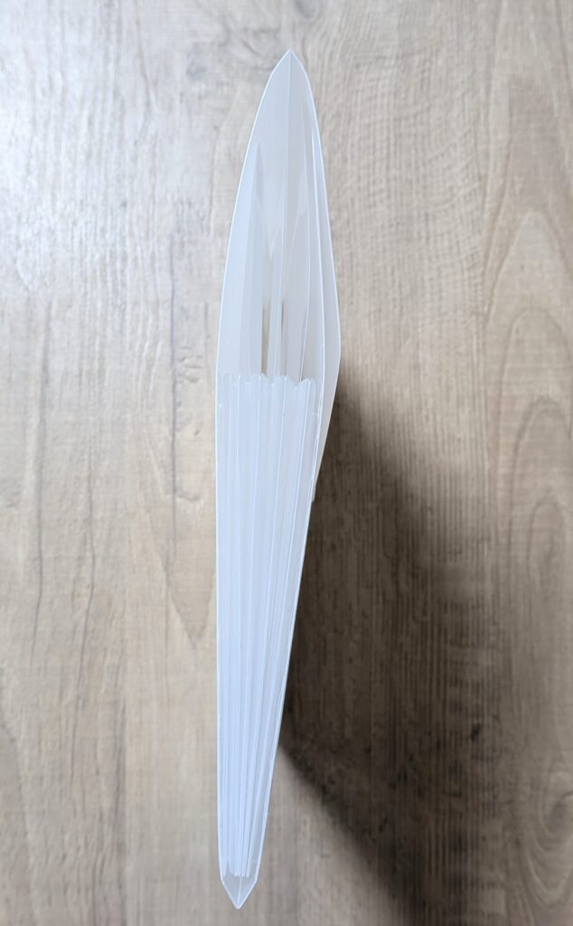 セリア｜A4ドキュメントホルダ フロスト 5ポケット（横）